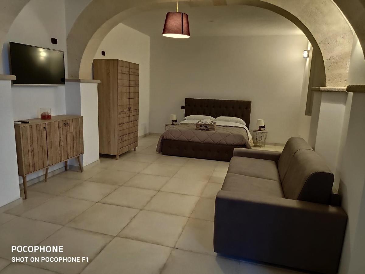 Appartamento Suite Santa Teresa タラント エクステリア 写真